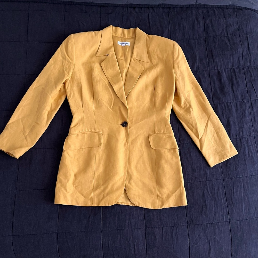 Ann Taylor Hutton Blazer View 2